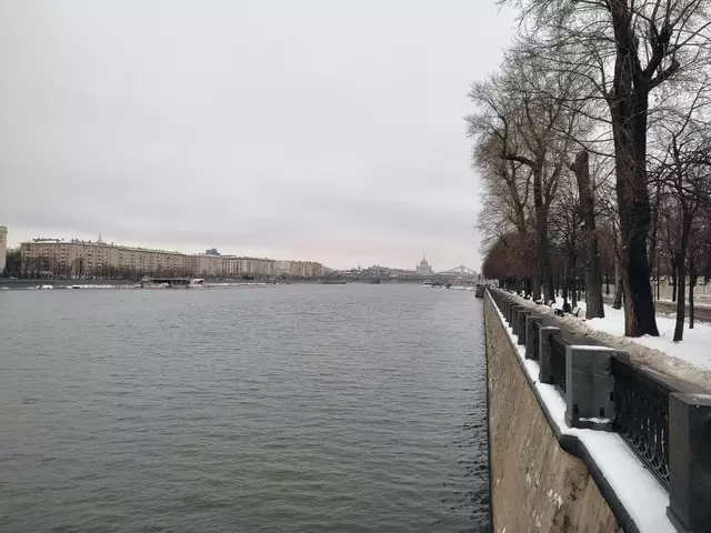 Москва-река в районе Парка Горького