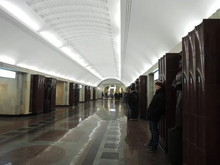 станция метро бауманская