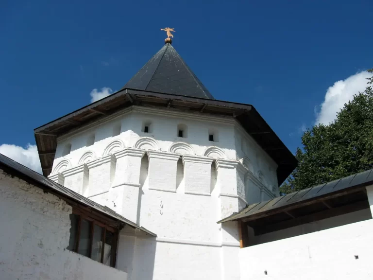 саввино-сторожевский монастырь провиантская башня